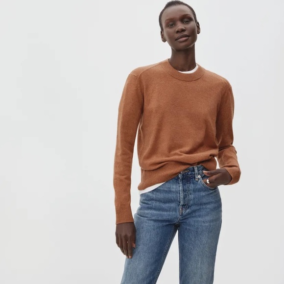 Everlane Sweaters - everlane 100% cashmere crewneck camel neutral sweater
